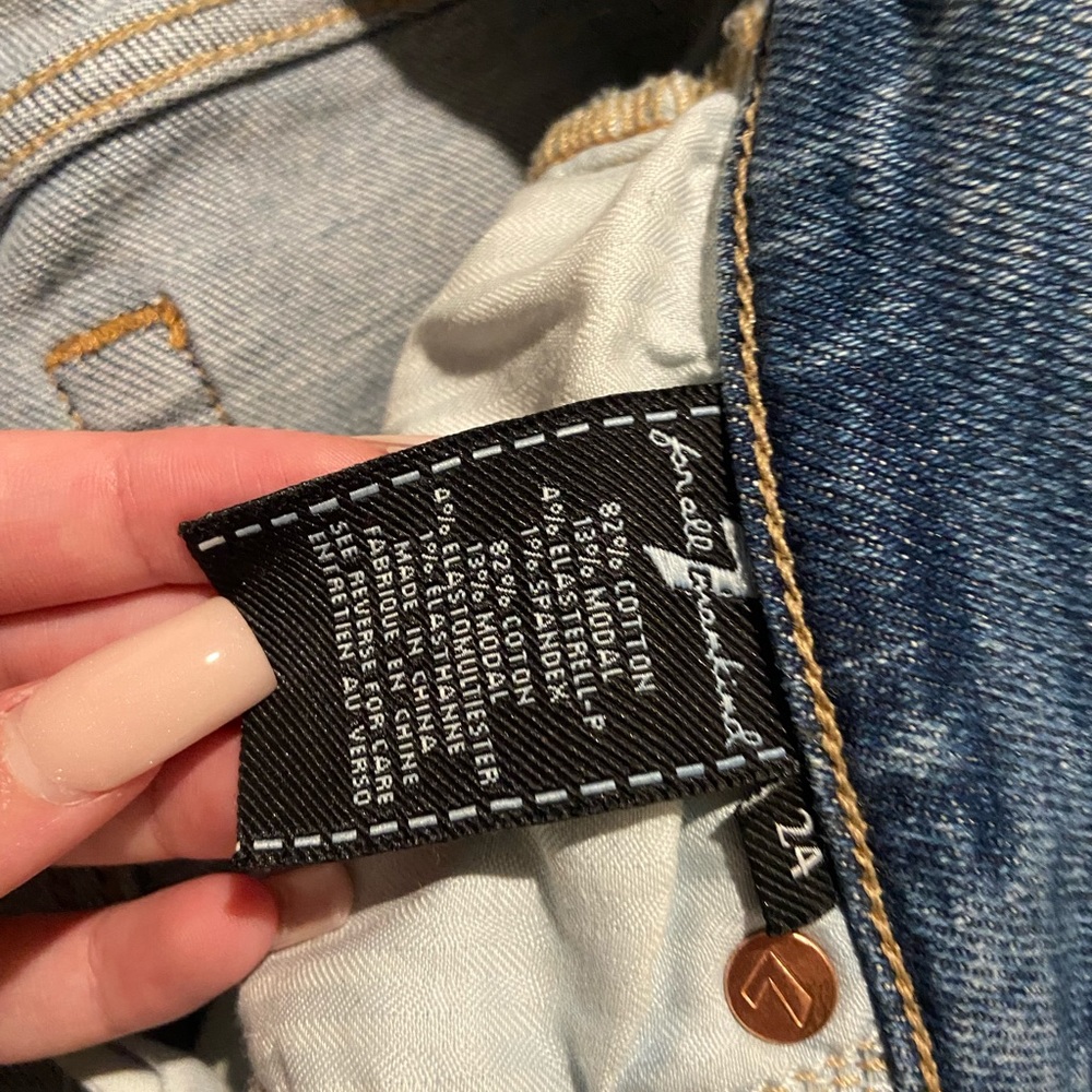 7ForAllMankind Jeans - Picture 5 of 5